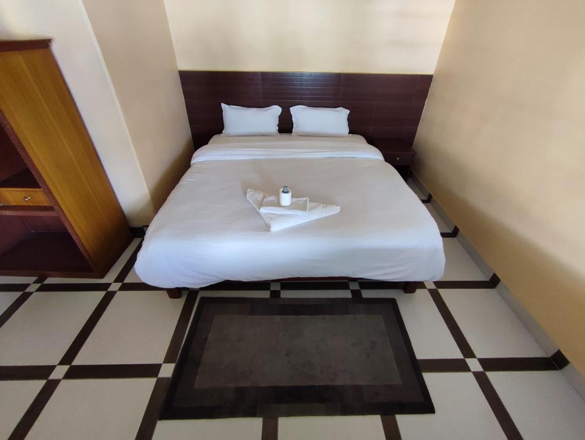 The Mountain House Hotel Pokhara Luaran gambar